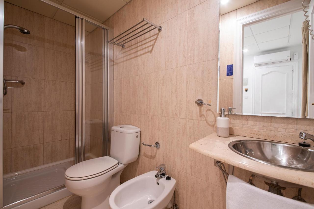 Marisol - Self Check-In Guesthouse - Adults Only San Sebastian Bagian luar foto