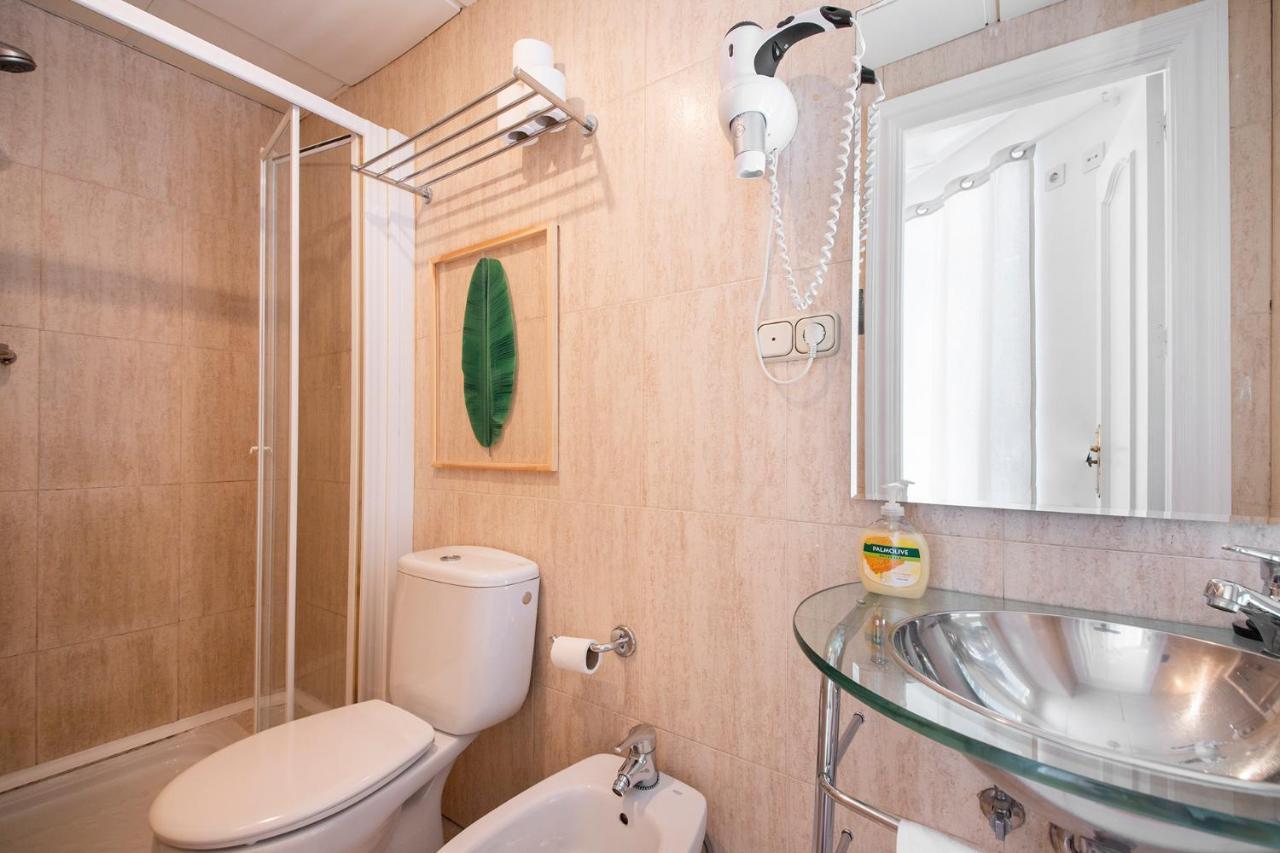 Marisol - Self Check-In Guesthouse - Adults Only San Sebastian Bagian luar foto